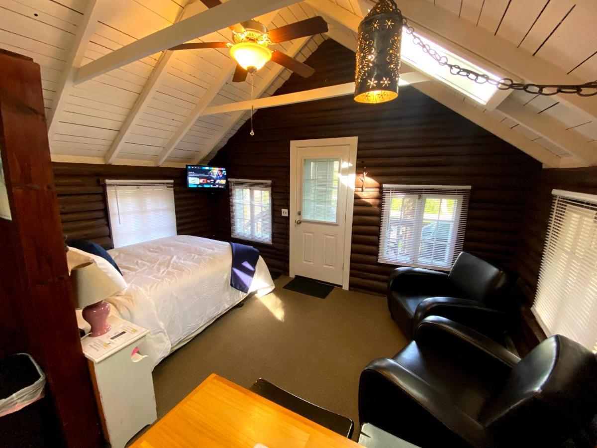 Pine Grove Cottages Lincolnville Exteriér fotografie